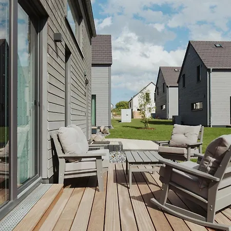 Neu Rügen Resørt Großzügige, Gemütliche Doppelhaushälfte Alvin Mit Terrasse * Sagard