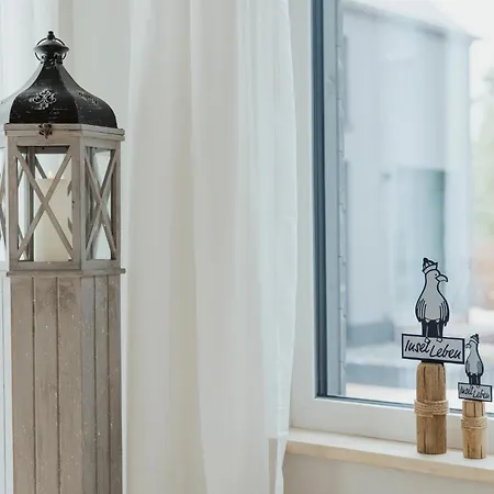 Neu Rügen Resørt Großzügige, Gemütliche Doppelhaushälfte Alvin Mit Terrasse Ferienhaus Sagard